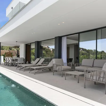 Banus Heights